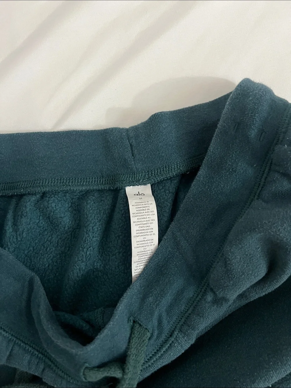 ALO Yoga Kids Sweatpants Trio — Black, Cream, Teal